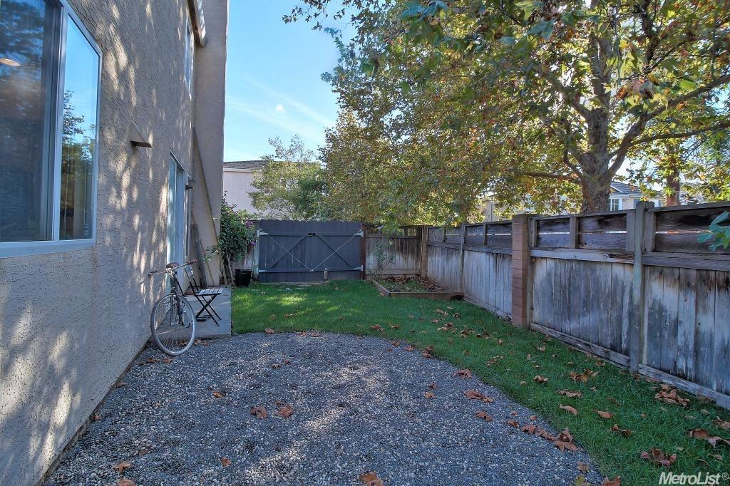1367 Via Colonna Ter, Davis, CA 95618 photo 28
