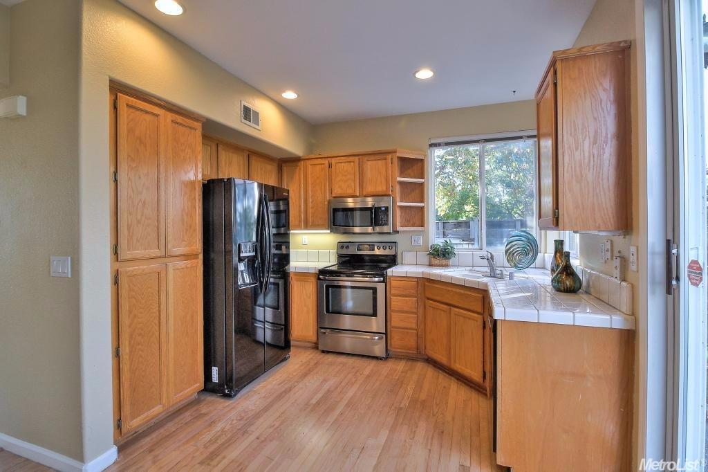 1367 Via Colonna Ter, Davis, CA 95618 photo 9