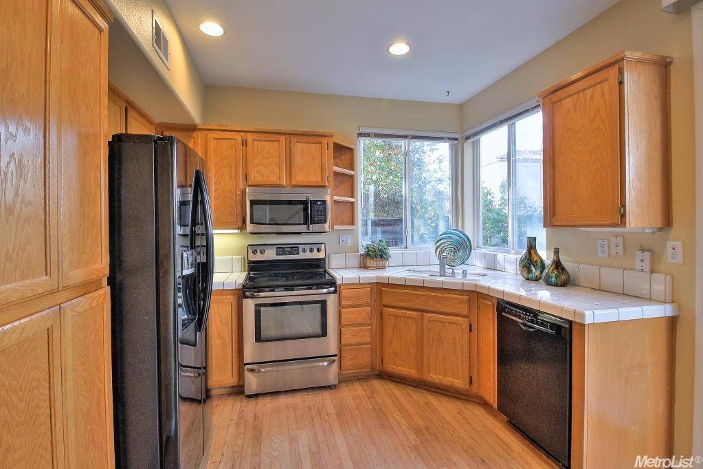 1367 Via Colonna Ter, Davis, CA 95618 photo 8