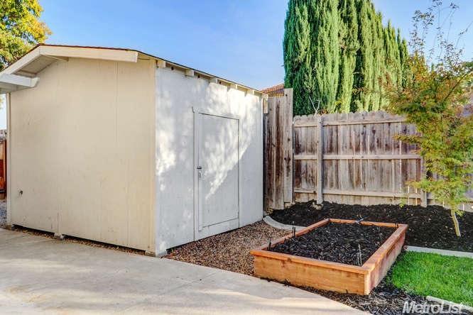 35 Wimbledon Ln, Tracy, CA 95376 photo 18