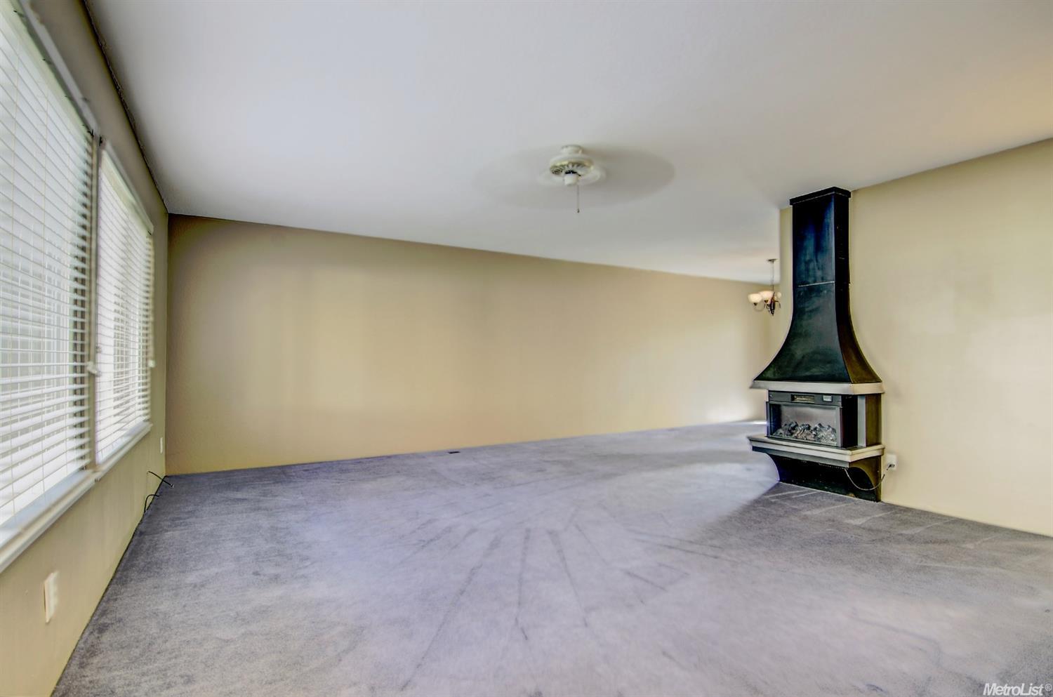 2352 Via Camino Ave, Carmichael, CA 95608 photo 17