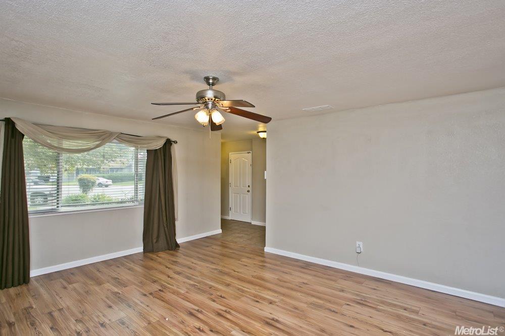 1187 Wembley Way, Manteca, CA 95336 photo 3