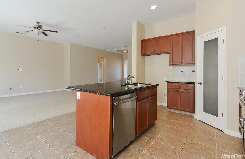 1729 Jackie Pl, Manteca, CA 95337 photo 12