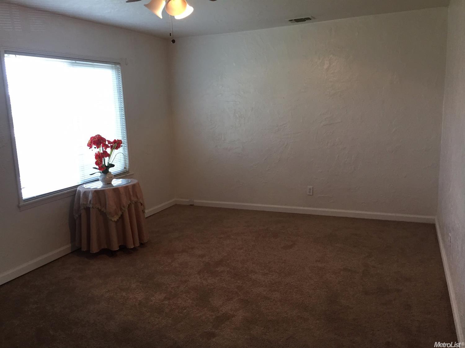 2037 7th St, Hughson, CA 95326 photo 3