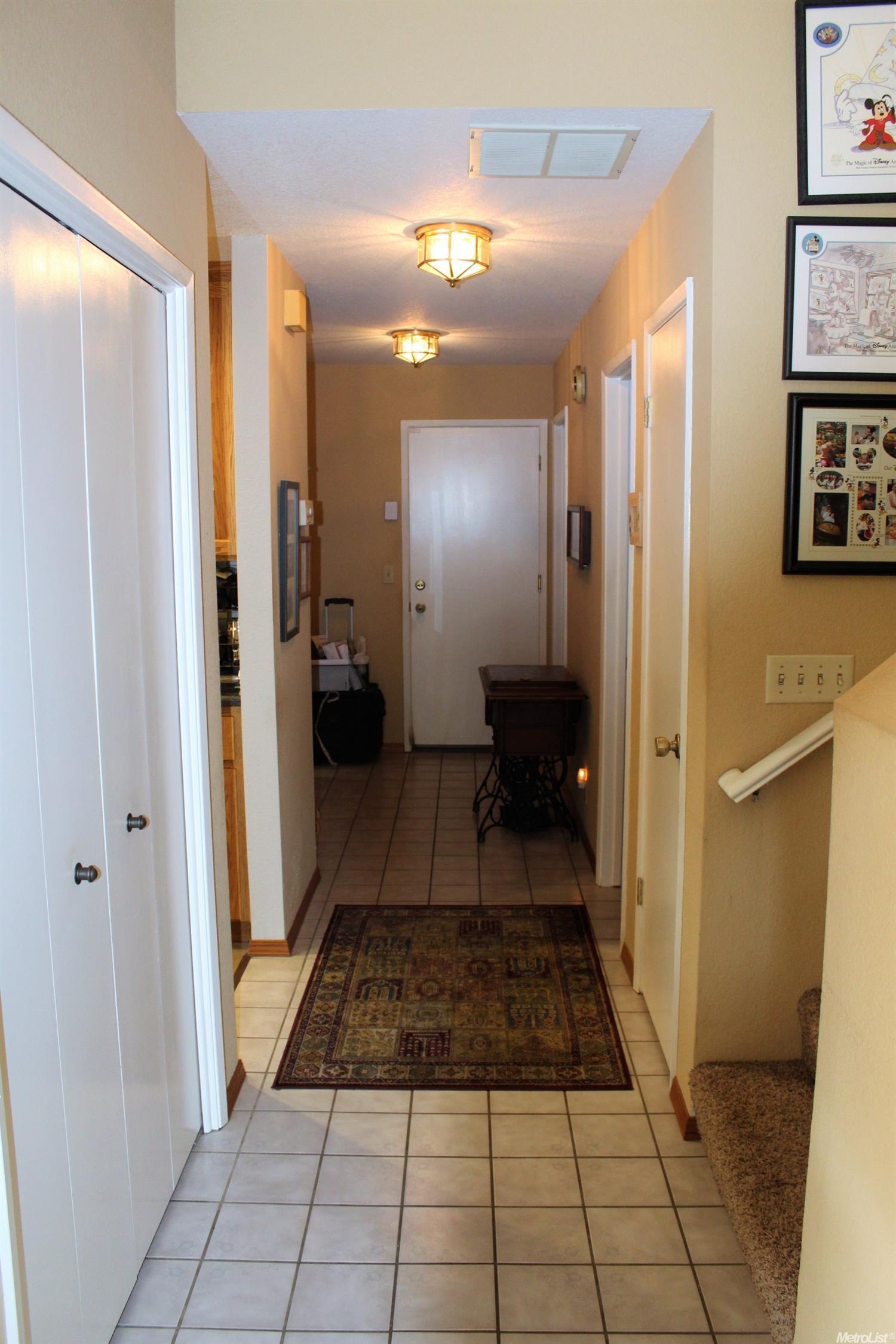 326 Cherry Ln, Manteca, CA 95337 photo 8