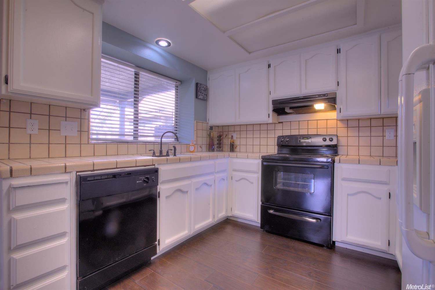 1805 Pantaleo Dr, Modesto, CA 95355 photo 5