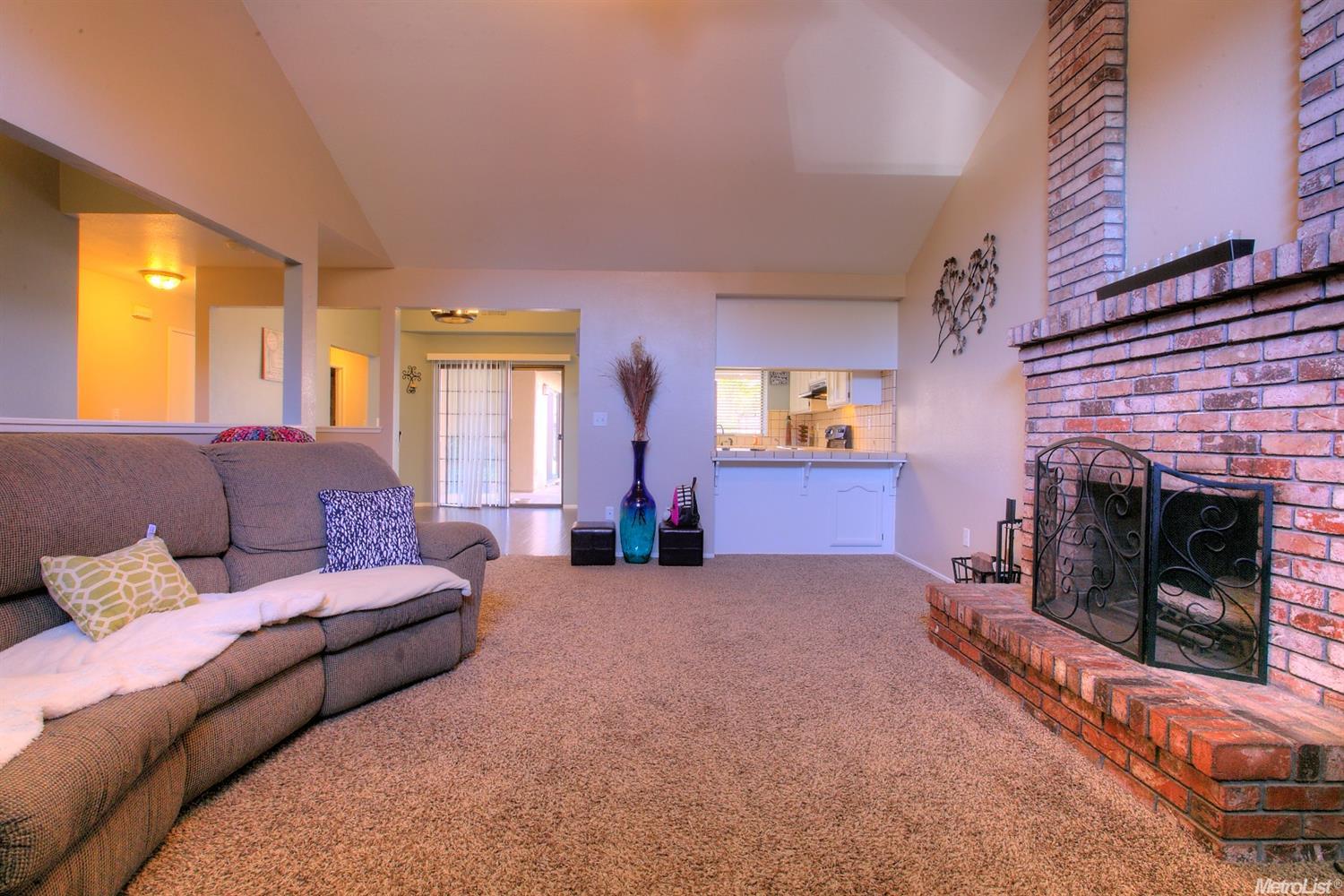 1805 Pantaleo Dr, Modesto, CA 95355 photo 4