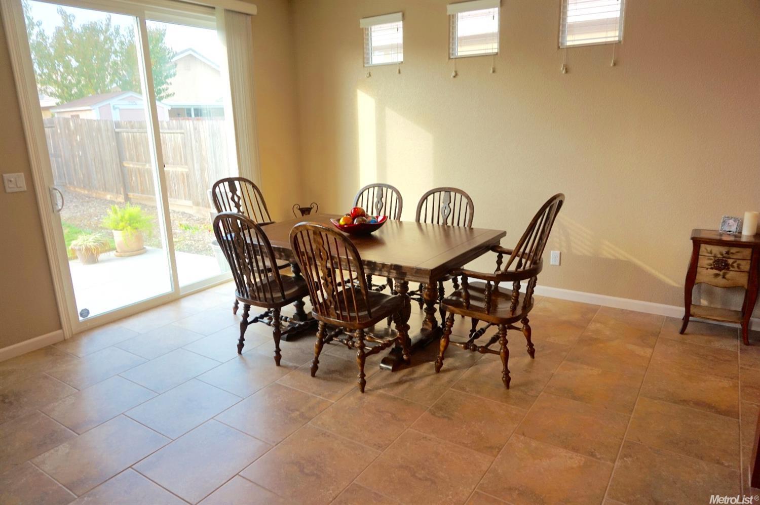 1499 Sereno Dr, Manteca, CA 95337 photo 3