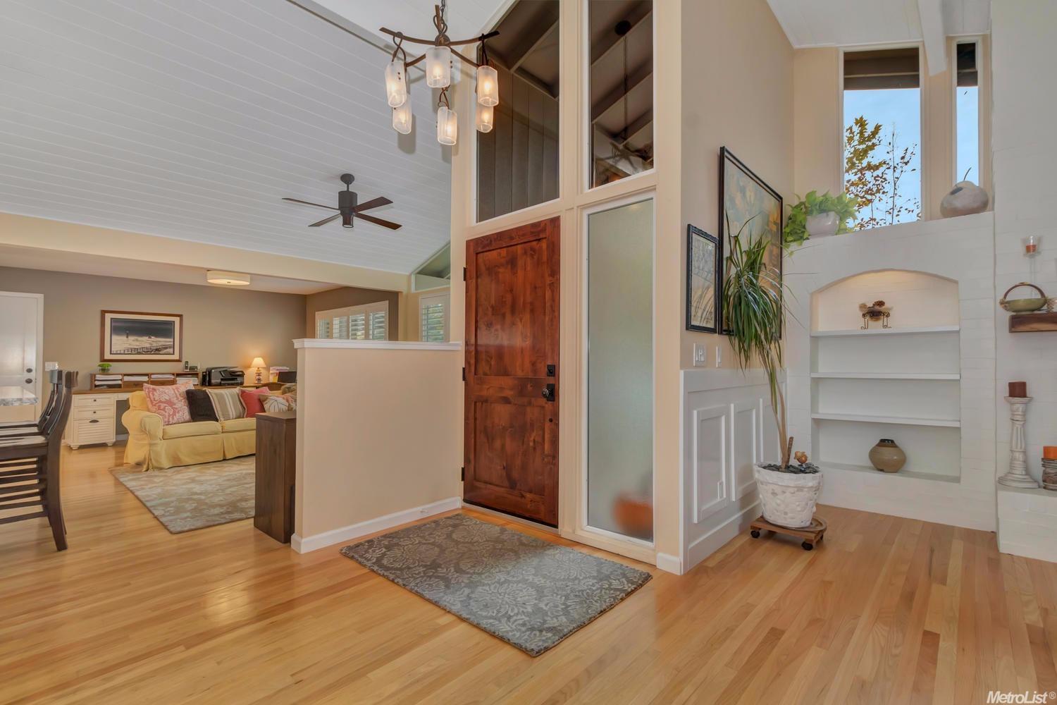 1107 Colby Dr, Davis, CA 95616 photo 2