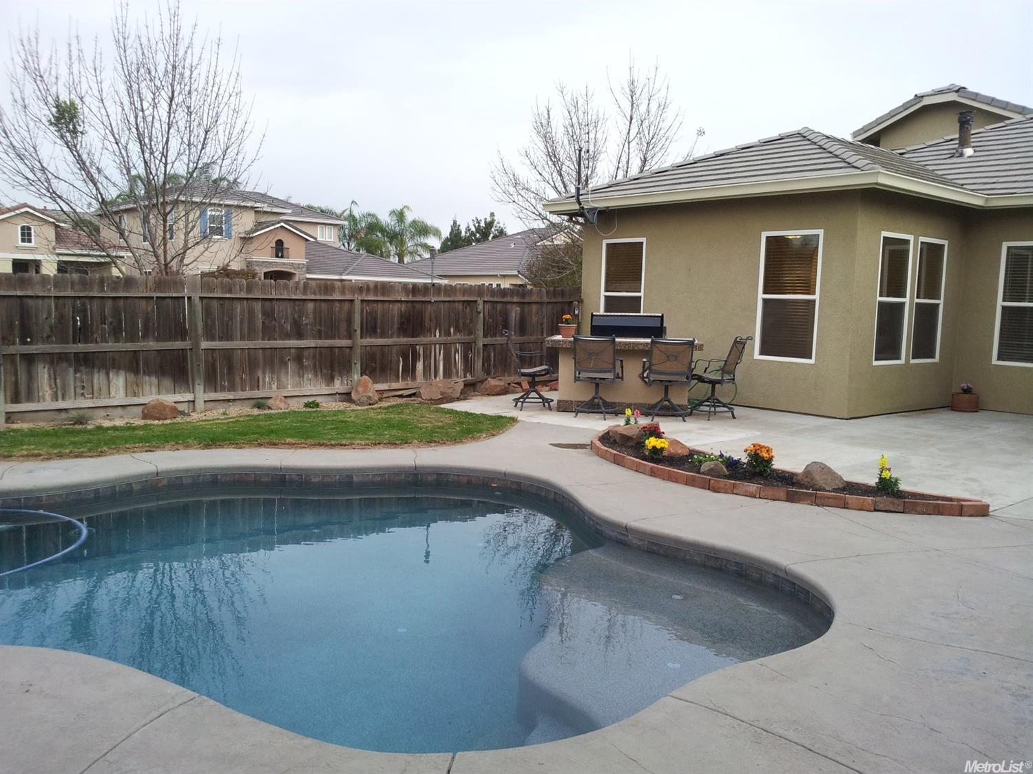 3900 Crescendo Ln, Modesto, CA 95355 photo 3