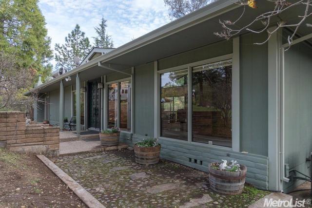 12820 Sutter Creek Rd, Sutter Creek, CA 95685 photo 2
