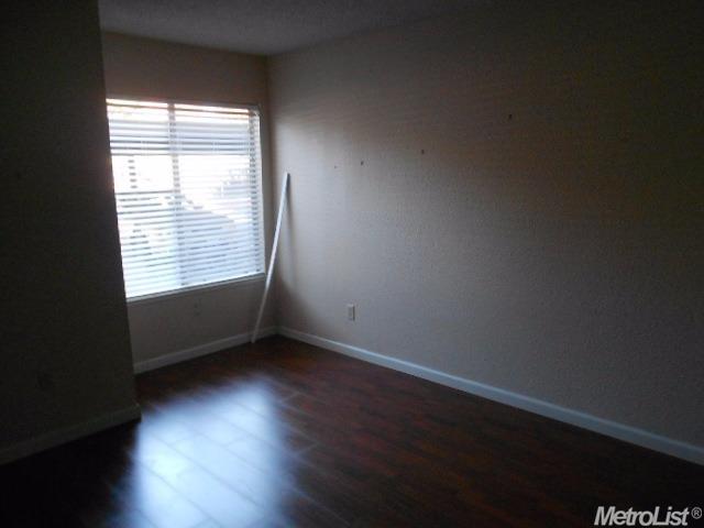 3701 Colonial Dr #161, Modesto, CA 95356 photo 11