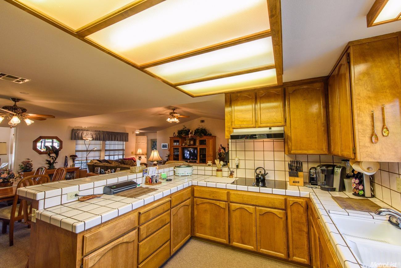 1669 Crom St, Manteca, CA 95337 photo 21