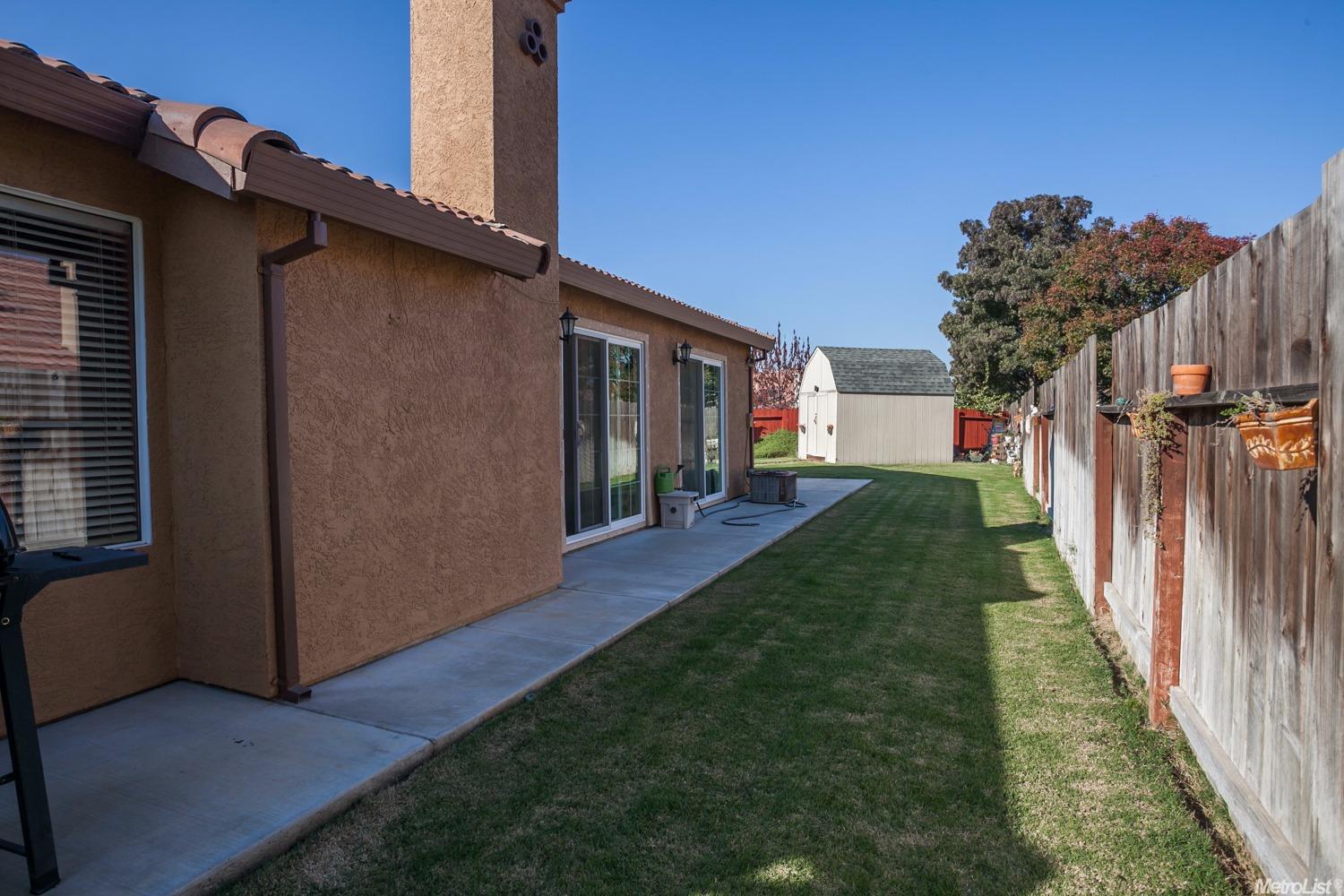 1208 Cattail Ct, Newman, CA 95360 photo 4