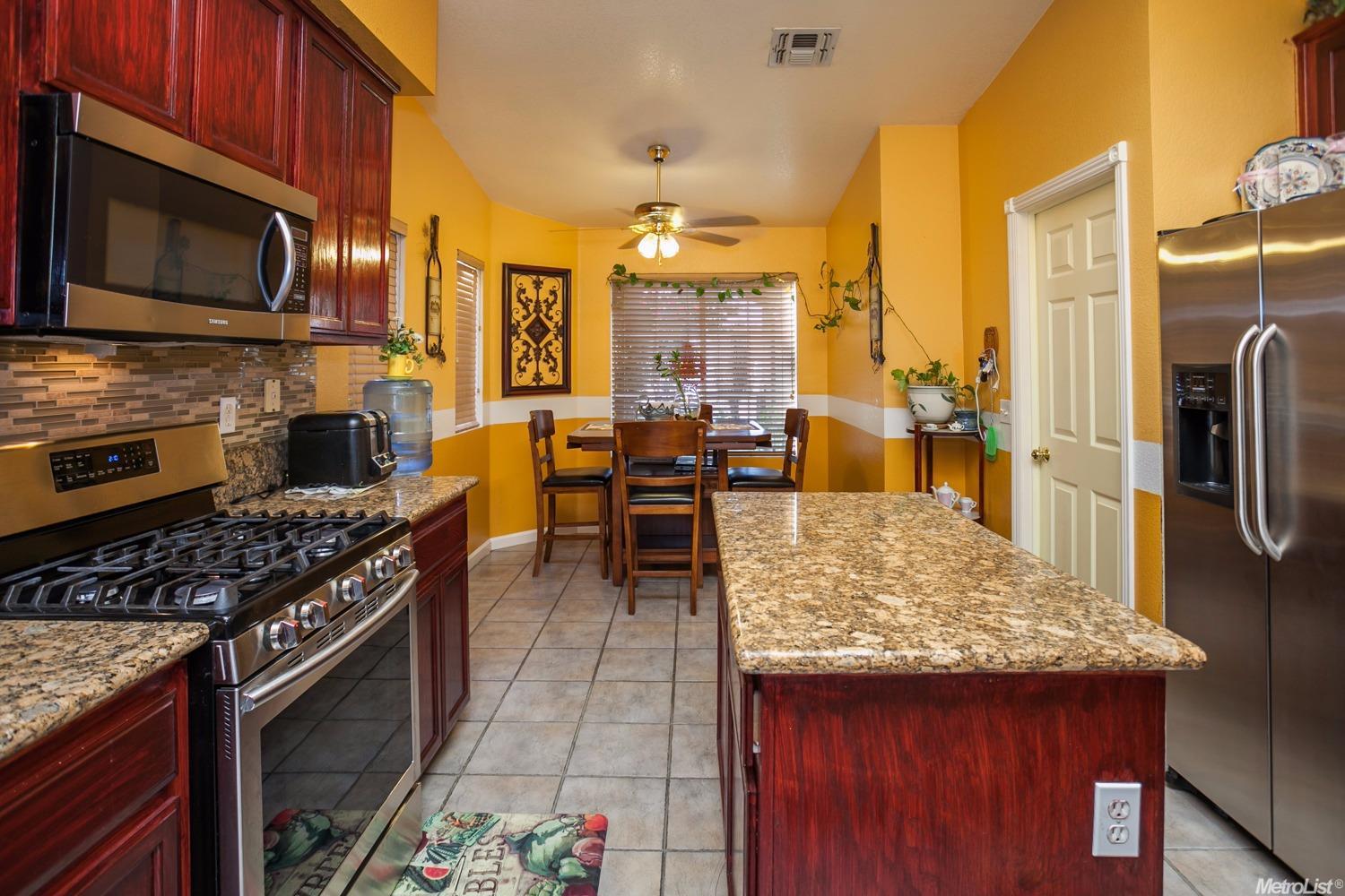 1208 Cattail Ct, Newman, CA 95360 photo 5