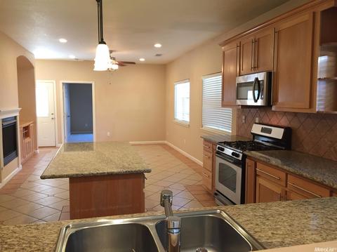 809 Mercy Ave, Modesto, CA 95358 photo 9