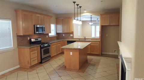 809 Mercy Ave, Modesto, CA 95358 photo 5