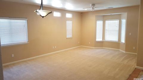 809 Mercy Ave, Modesto, CA 95358 photo 3