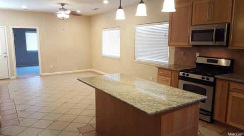 809 Mercy Ave, Modesto, CA 95358 photo 4