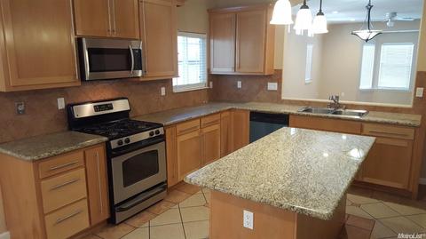 809 Mercy Ave, Modesto, CA 95358 photo 6