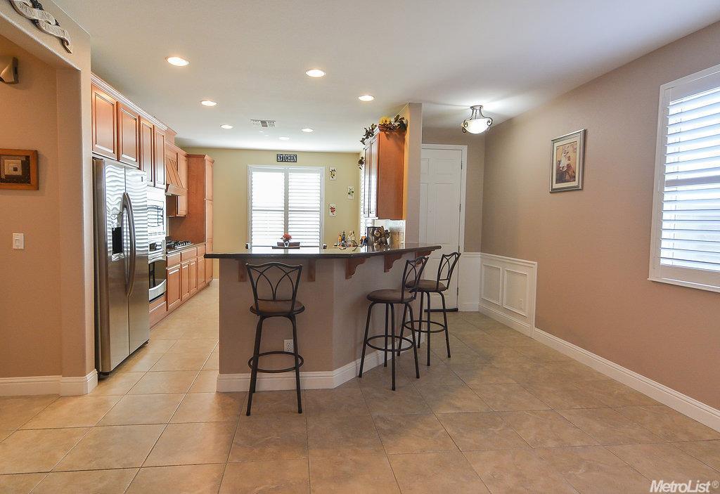 2211 Bellchase Dr, Manteca, CA 95336 photo 9