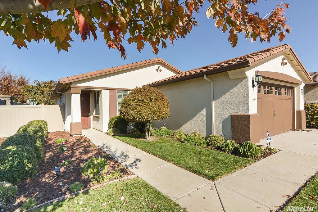 2211 Bellchase Dr, Manteca, CA 95336 photo 2