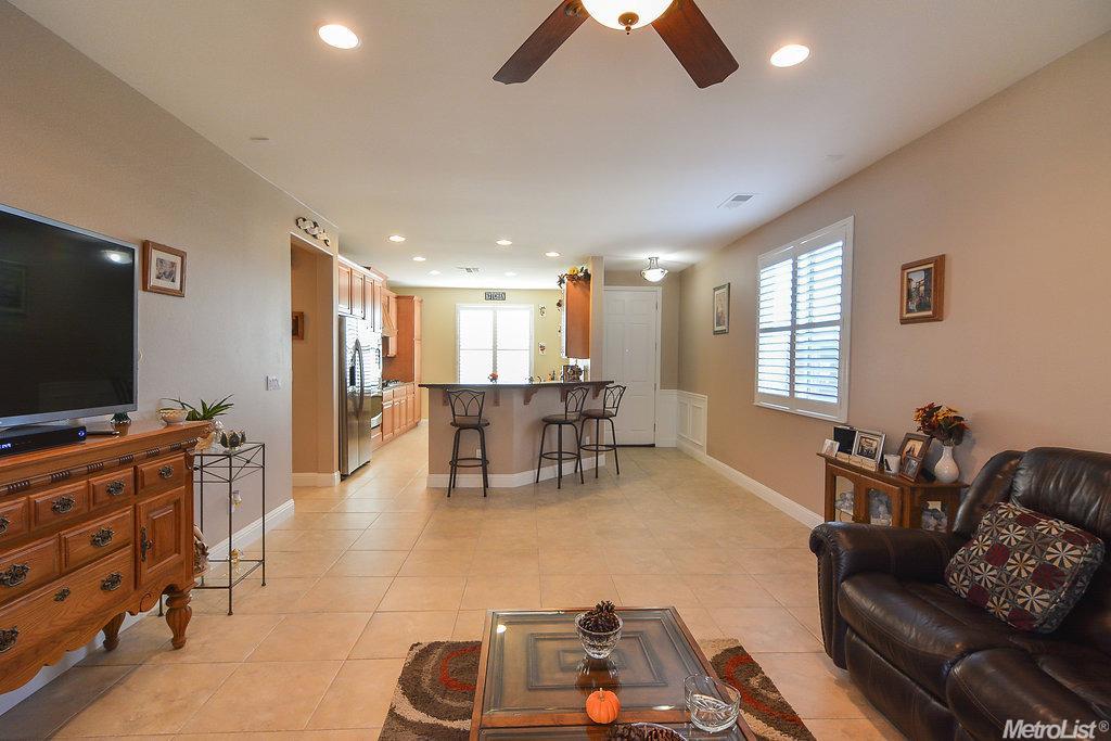 2211 Bellchase Dr, Manteca, CA 95336 photo 11
