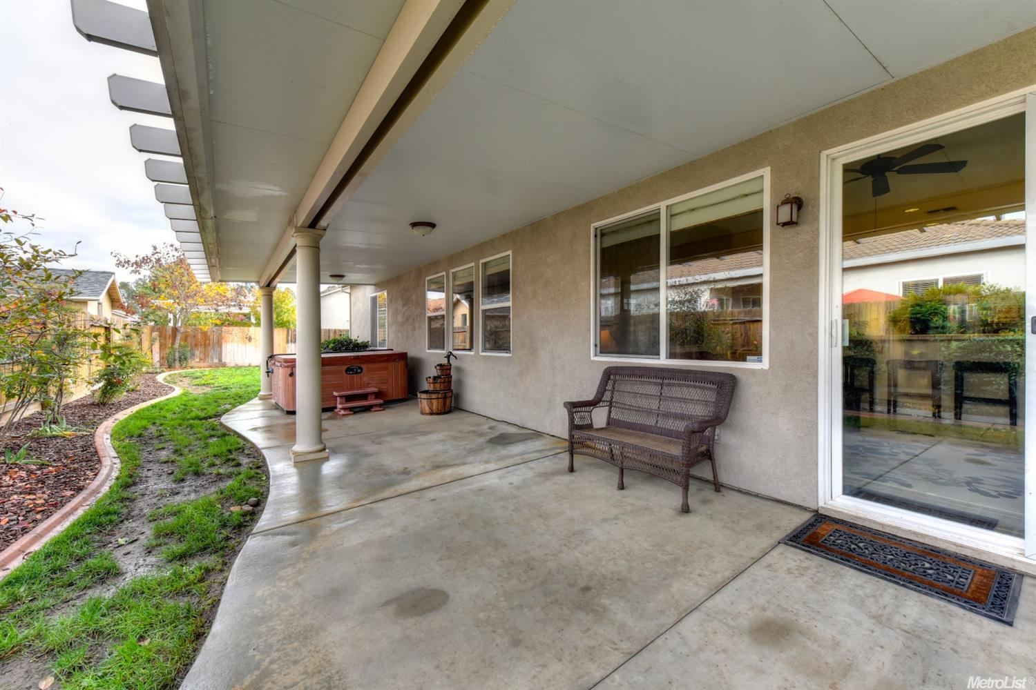 213 Daisy Dr, Galt, CA 95632 photo 11