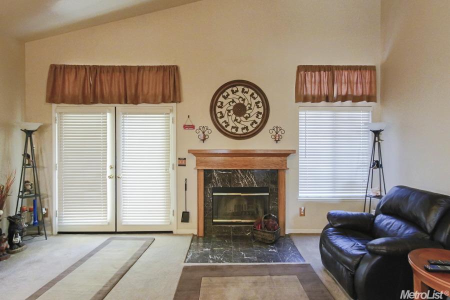 1517 Brookside Dr, Manteca, CA 95336 photo 9