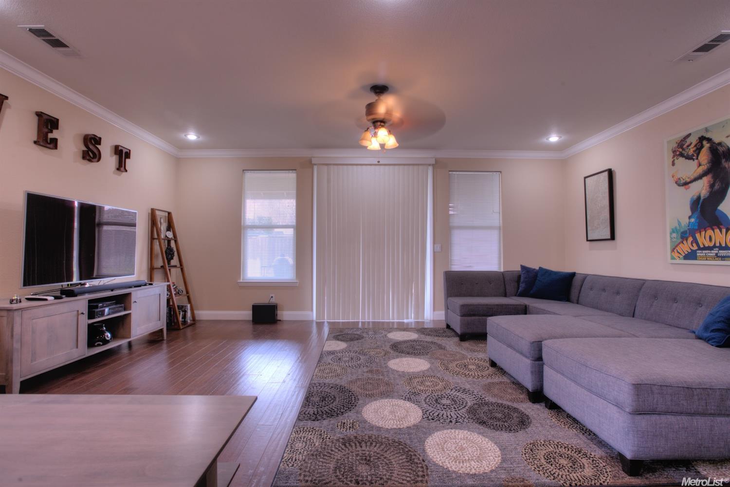 1328 Christopher Ct, Modesto, CA 95355 photo 9