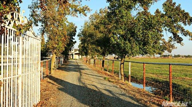 4190 N Franklin Rd, Merced, CA 95348 photo 4
