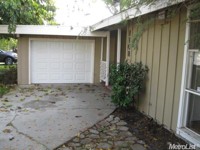 1108 Edison Ave, Modesto, CA 95350 photo 2