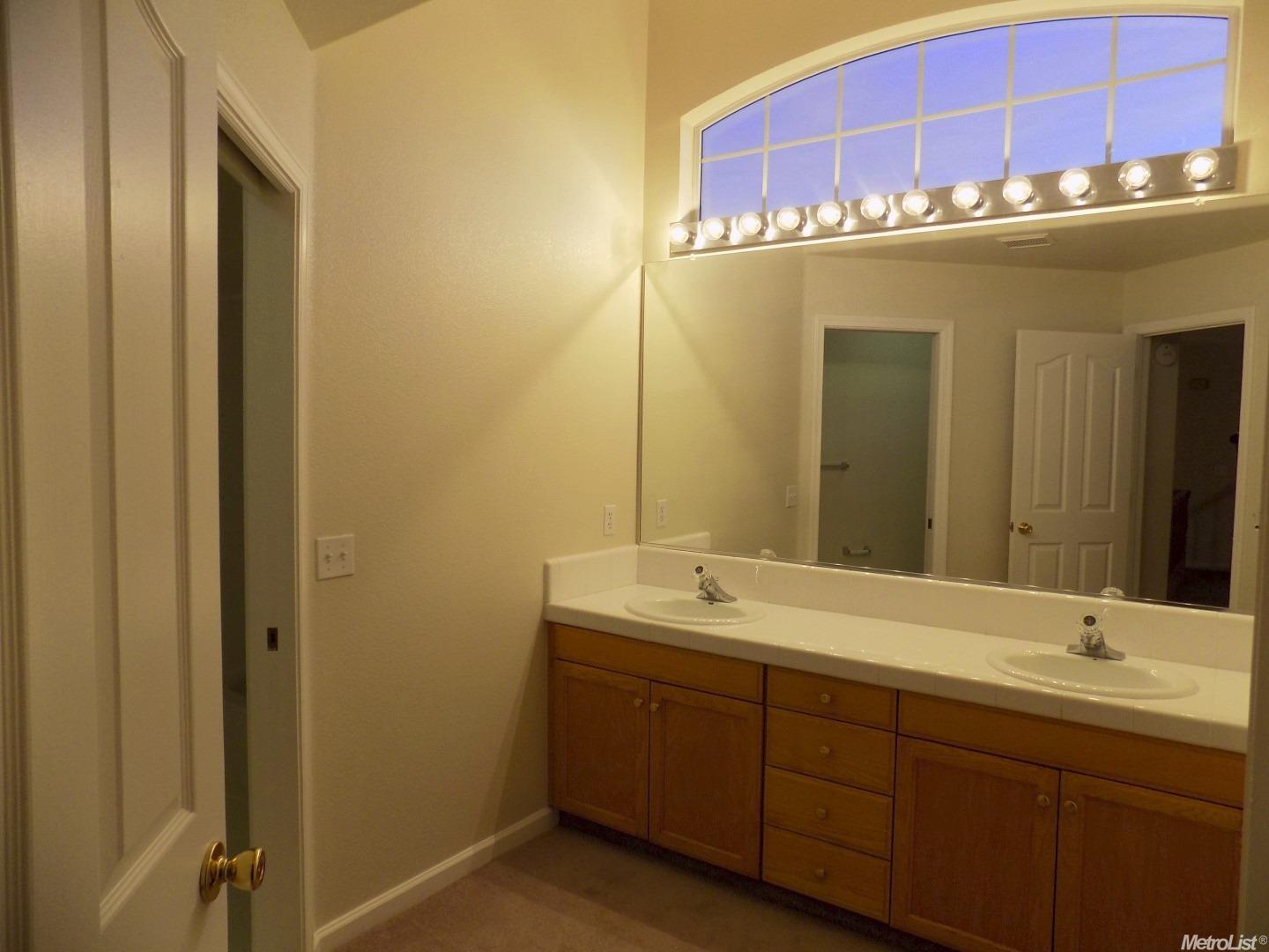 1465 Yorkshire Loop, Tracy, CA 95376 photo 13