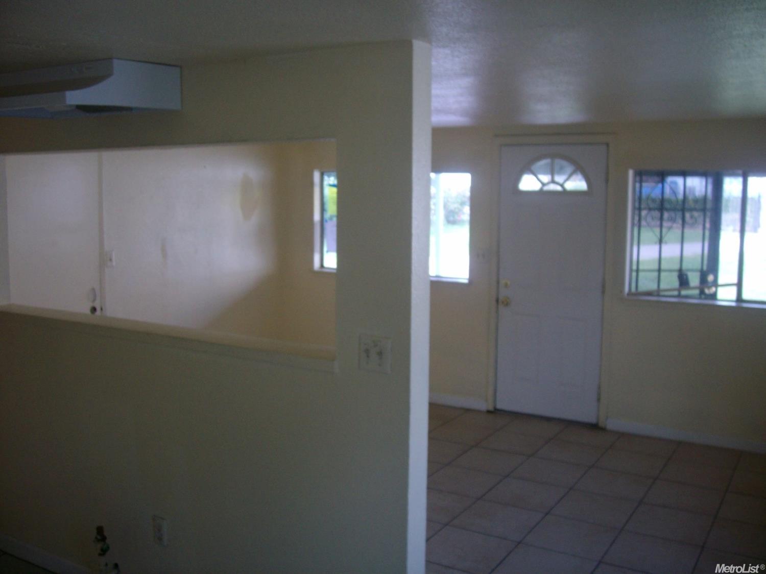 838 Glenn Ave, Modesto, CA 95358 photo 12