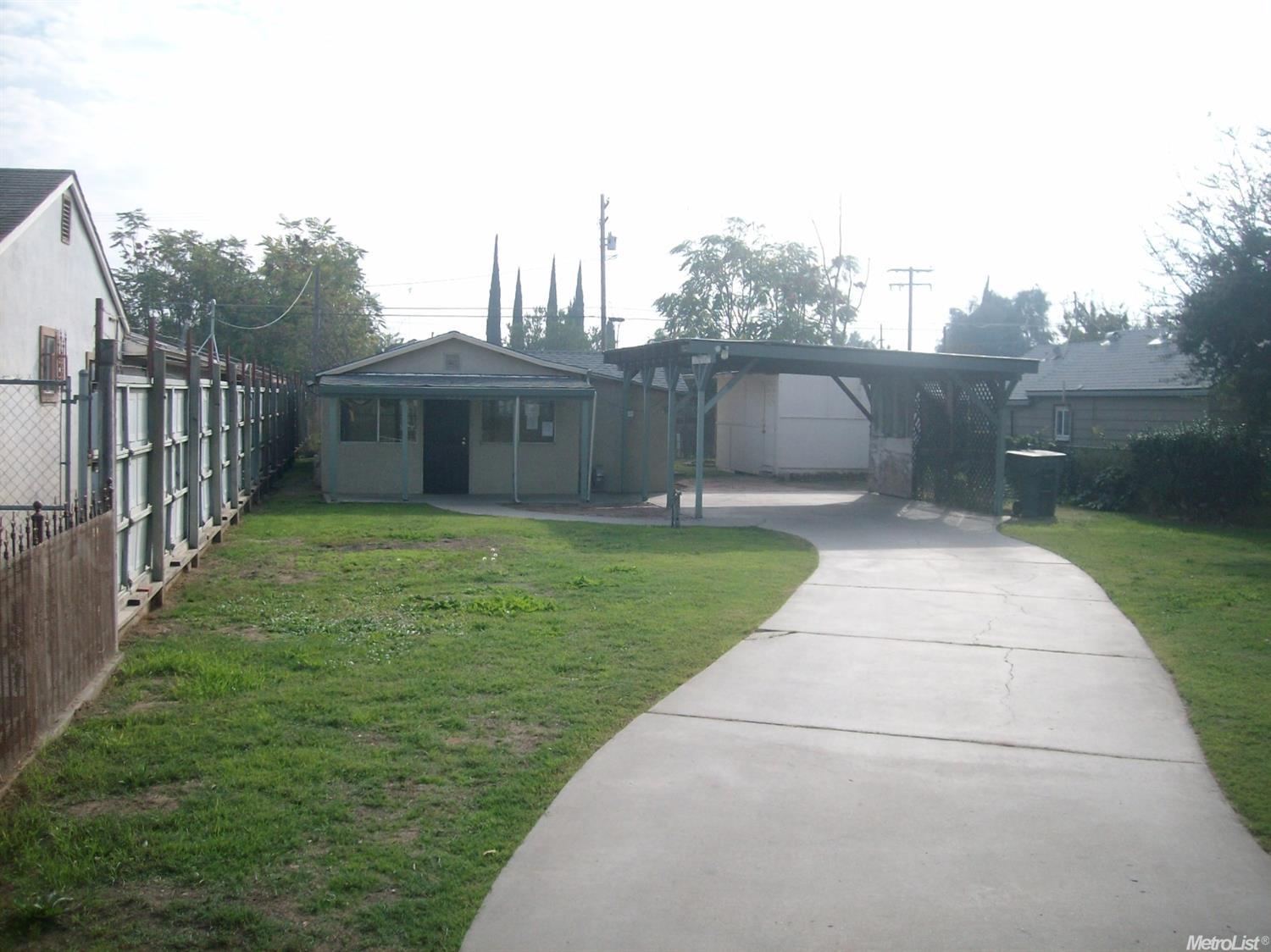 838 Glenn Ave, Modesto, CA 95358 photo 2