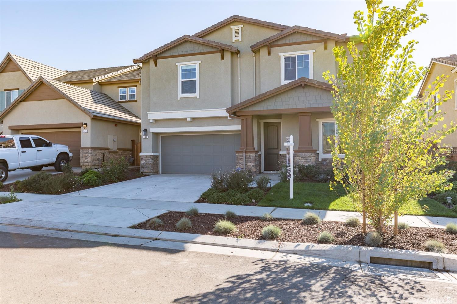 960 Evergreen Ave, Lathrop, CA 95330 photo 1
