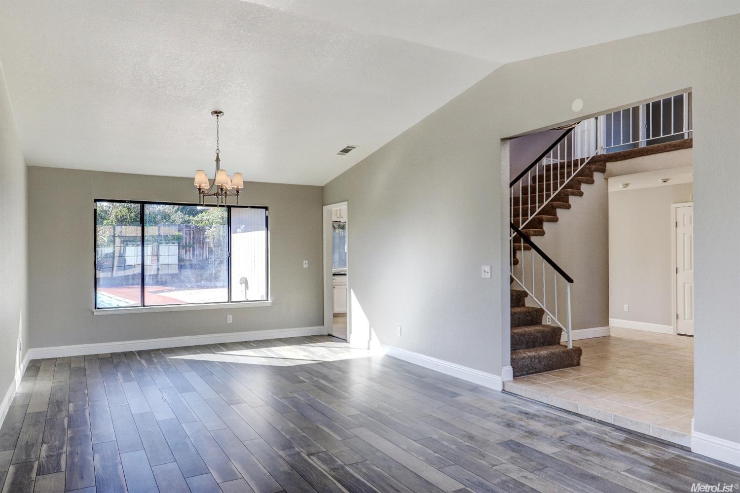 1041 Sunfish Dr, Manteca, CA 95337 photo 4