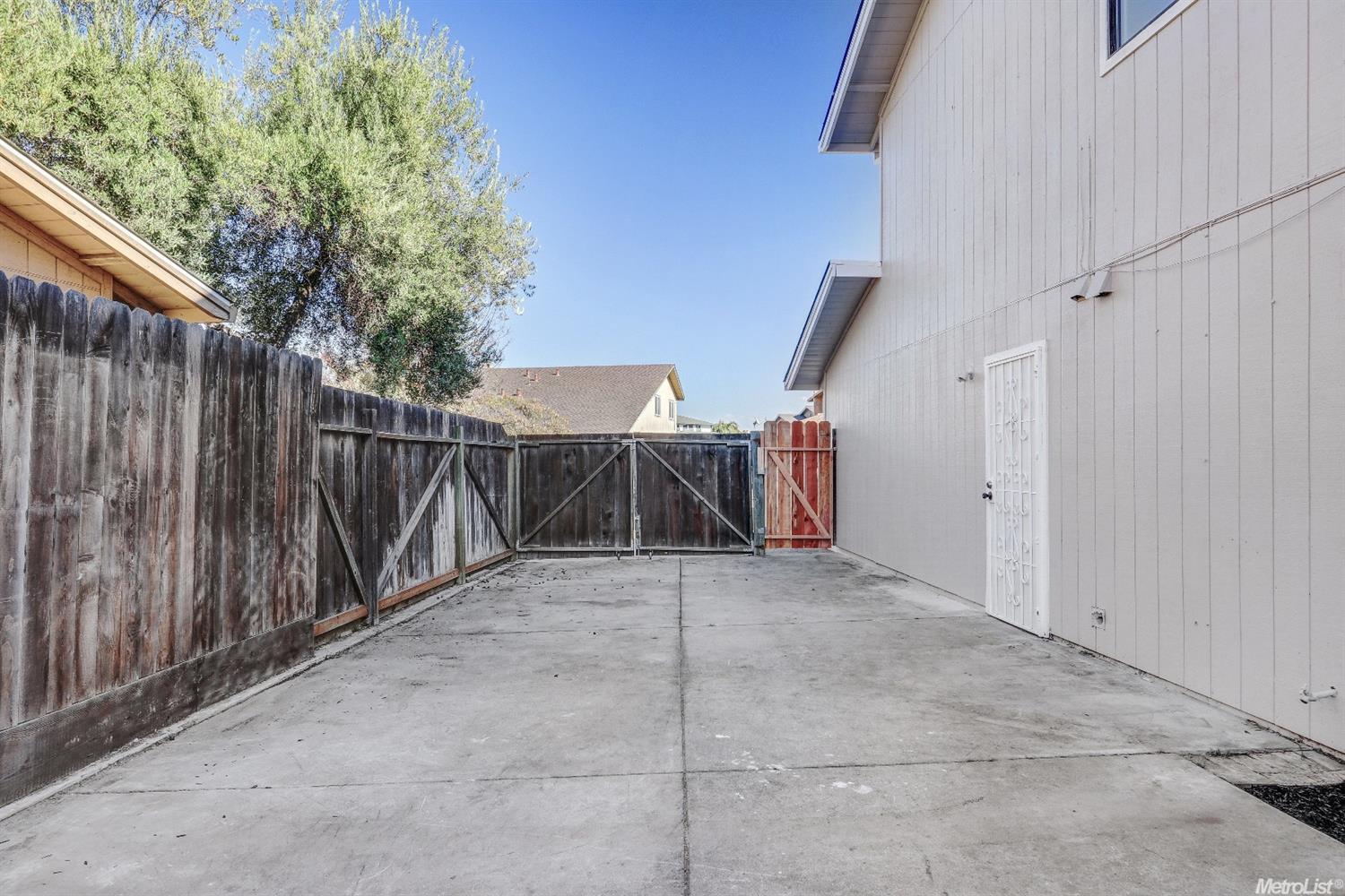 1041 Sunfish Dr, Manteca, CA 95337 photo 32