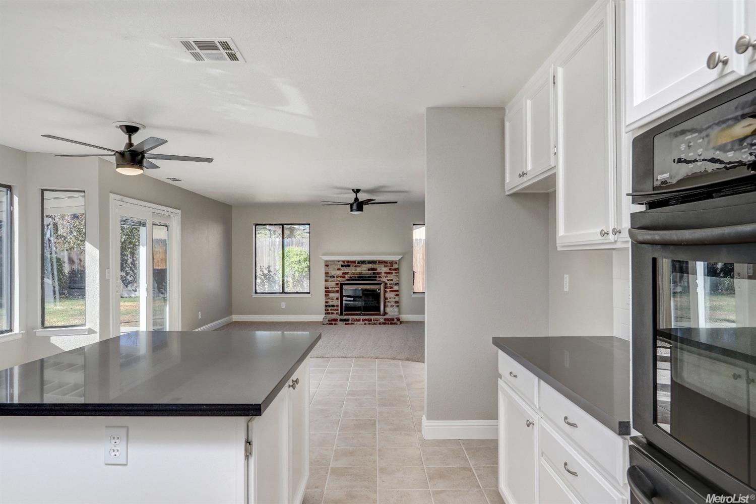 1041 Sunfish Dr, Manteca, CA 95337 photo 8