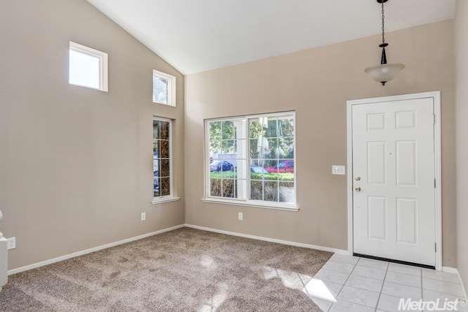 49 E Ferdinand St, Tracy, CA 95376 photo 3