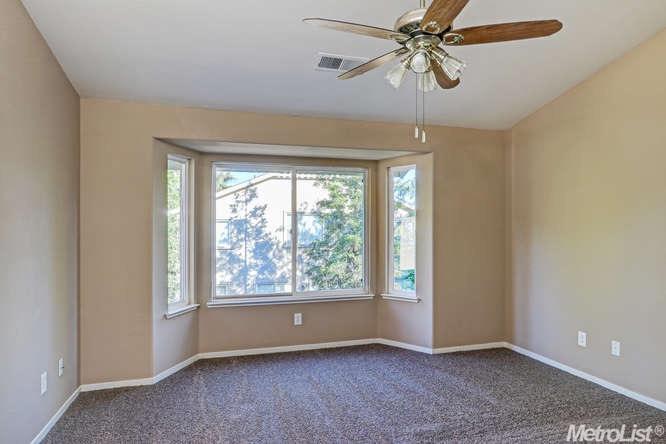 49 E Ferdinand St, Tracy, CA 95376 photo 8
