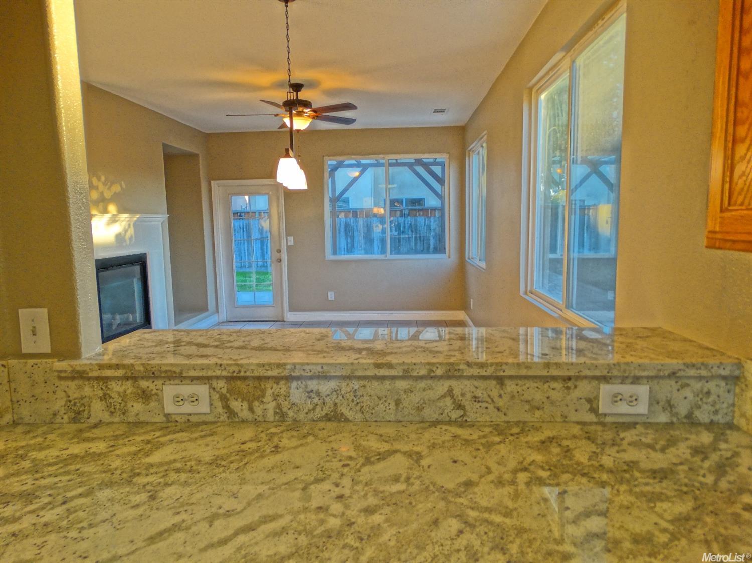 2392 Summer Crest Dr, Turlock, CA 95382 photo 18