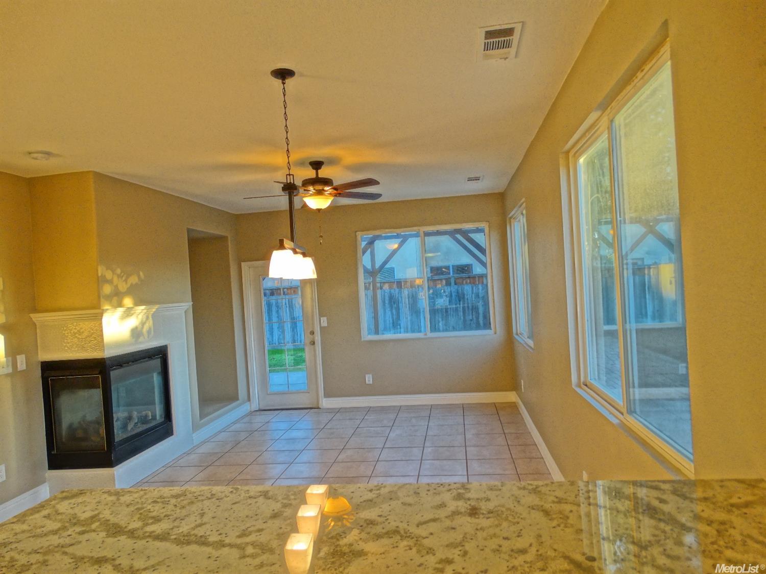 2392 Summer Crest Dr, Turlock, CA 95382 photo 5
