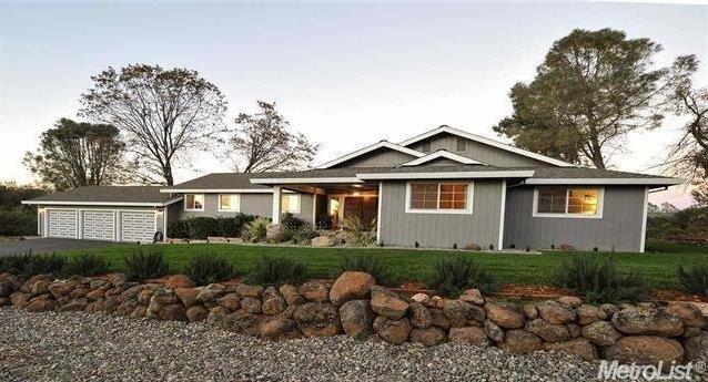 19985 Gibbs Dr, Sonora, CA 95370 photo 1