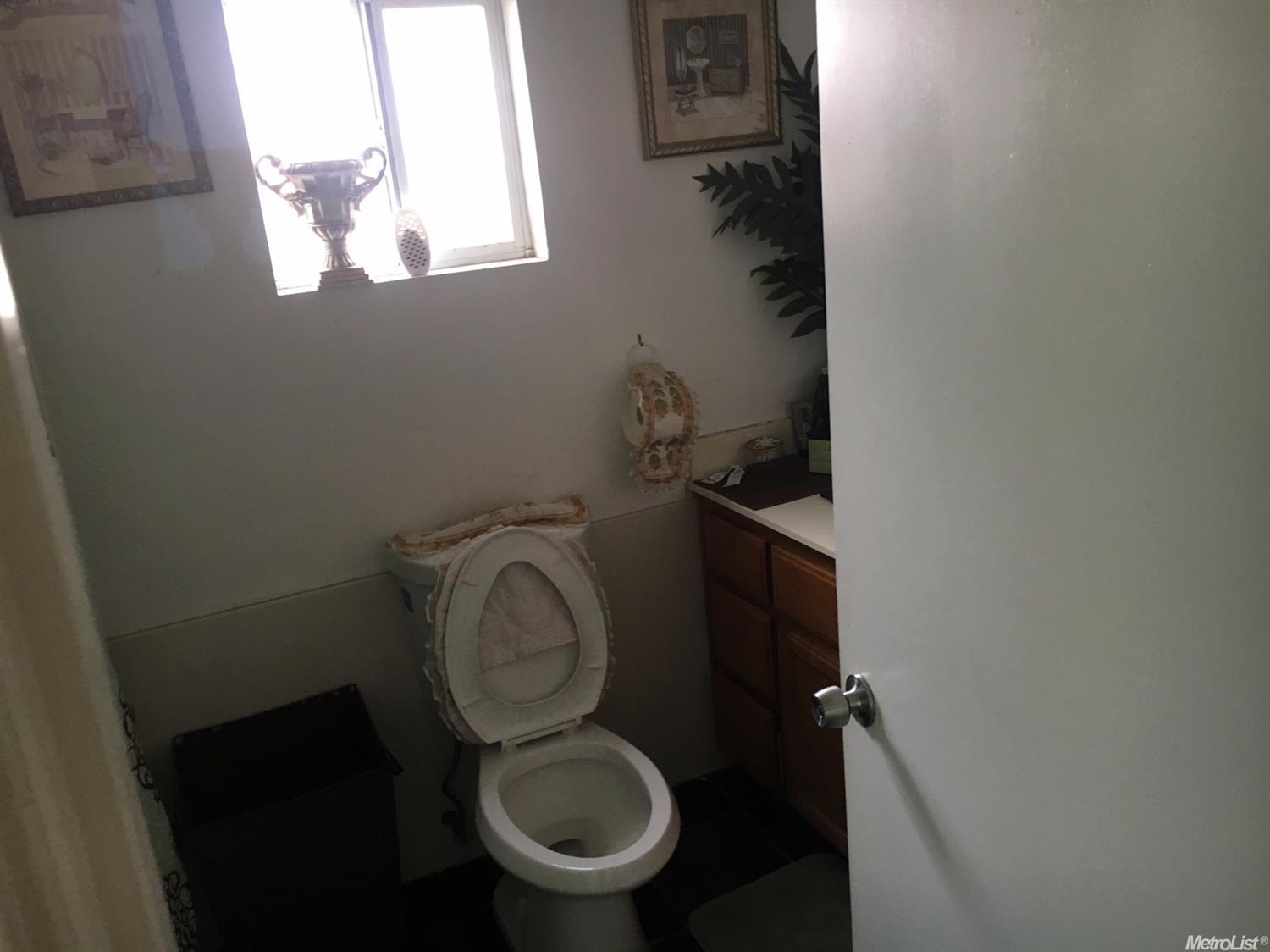 227 Spencer Ave, Modesto, CA 95351 photo 13