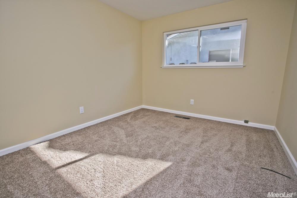 1525 Gladwin Ln, Modesto, CA 95355 photo 19