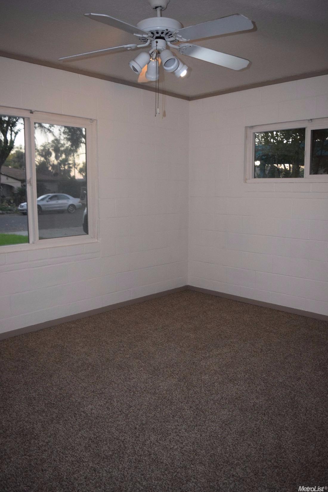 2325 Dora St, Modesto, CA 95354 photo 8