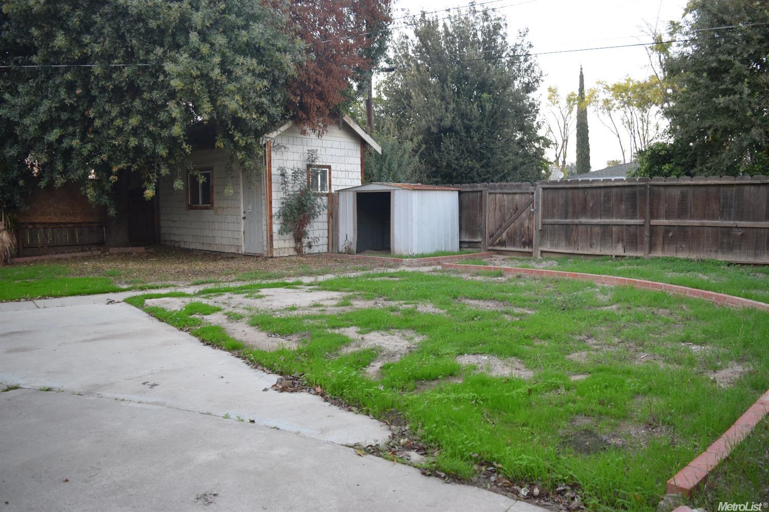 2325 Dora St, Modesto, CA 95354 photo 17