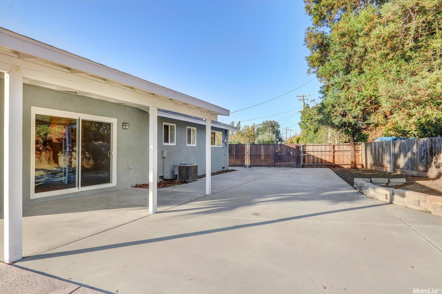 1428 Lorry Ave, Modesto, CA 95355 photo 24