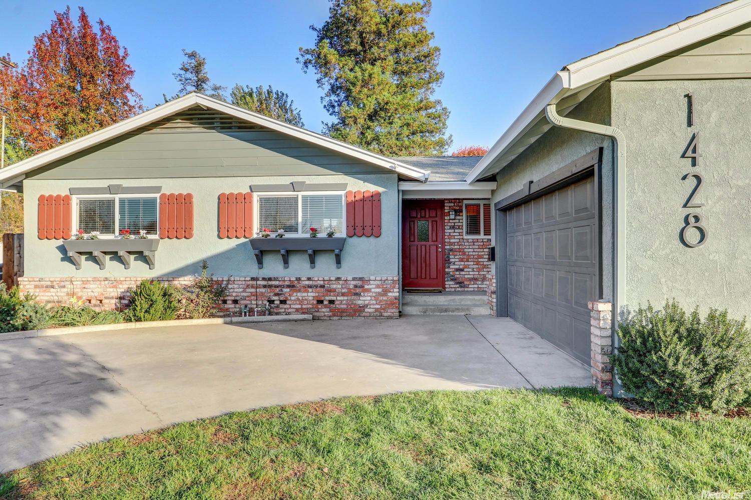 1428 Lorry Ave, Modesto, CA 95355 photo 3